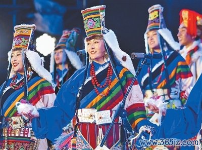 繁荣发展乡村文化